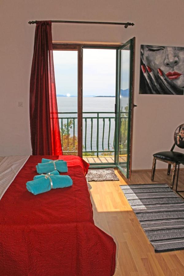 Apartments Gabriela Дрвеник Екстер'єр фото